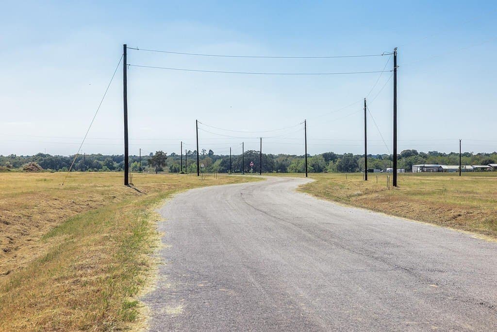 1.3 acres in Colorado County - photo 22