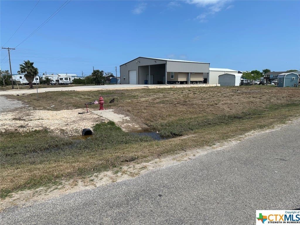 0.24 acres in Calhoun County gallery image 4
