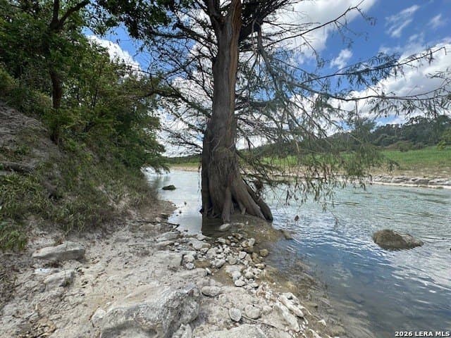 75 acres in Comal County - photo 2