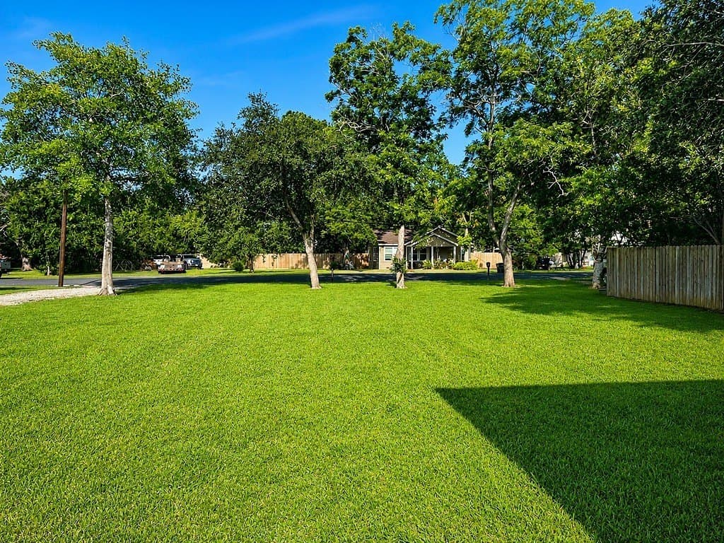 0.15 acres in Colorado County gallery image 4