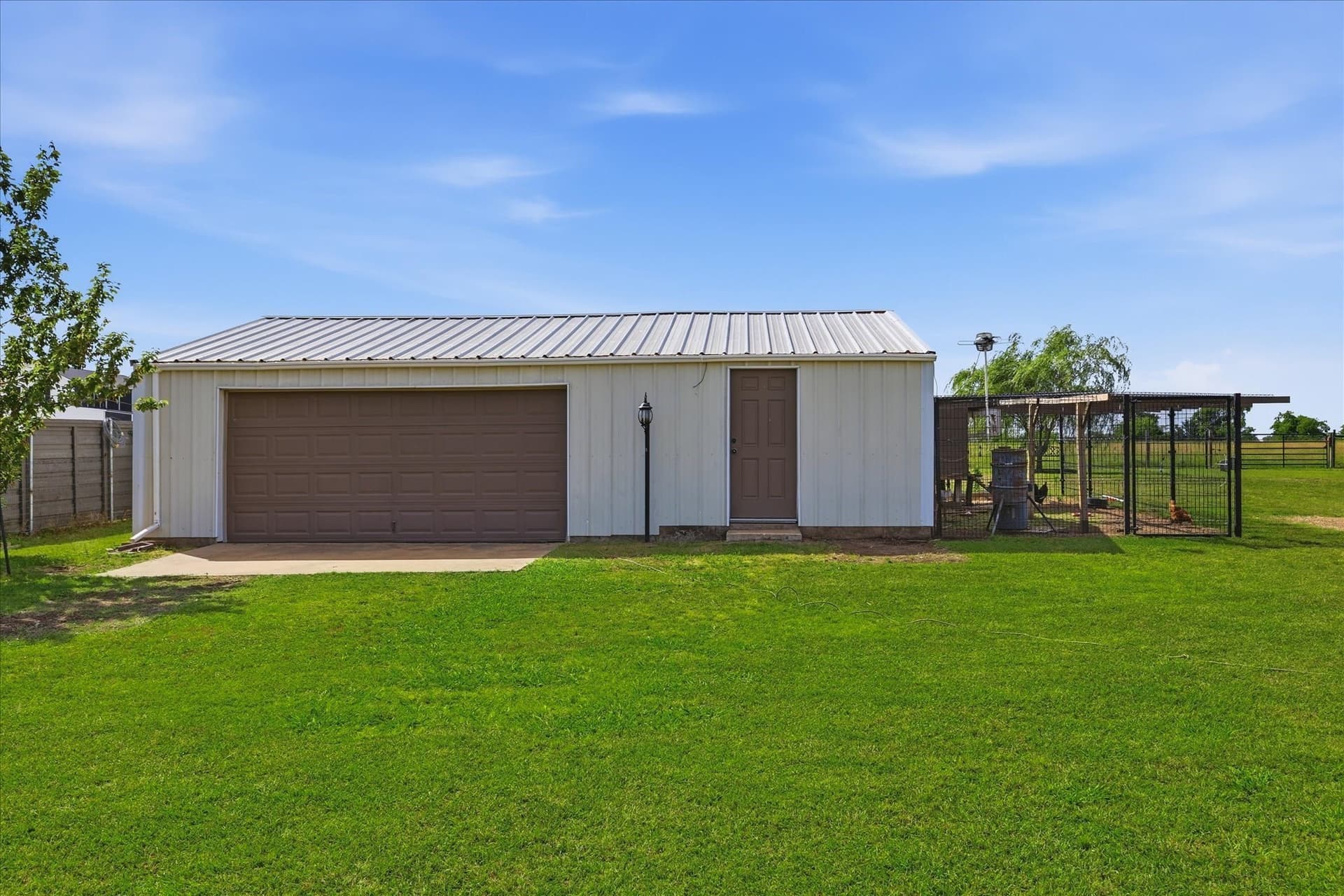 10 acres in Kaufman County - photo 8