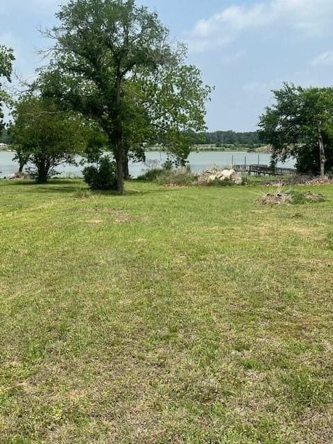 0.65 acres in Limestone County