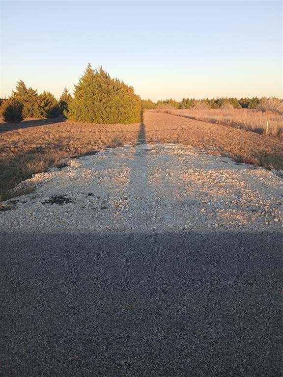 3.7 acres in Ellis County gallery image 4