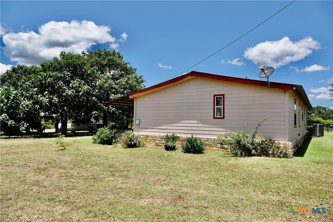 16 acres in Mills County gallery image 4