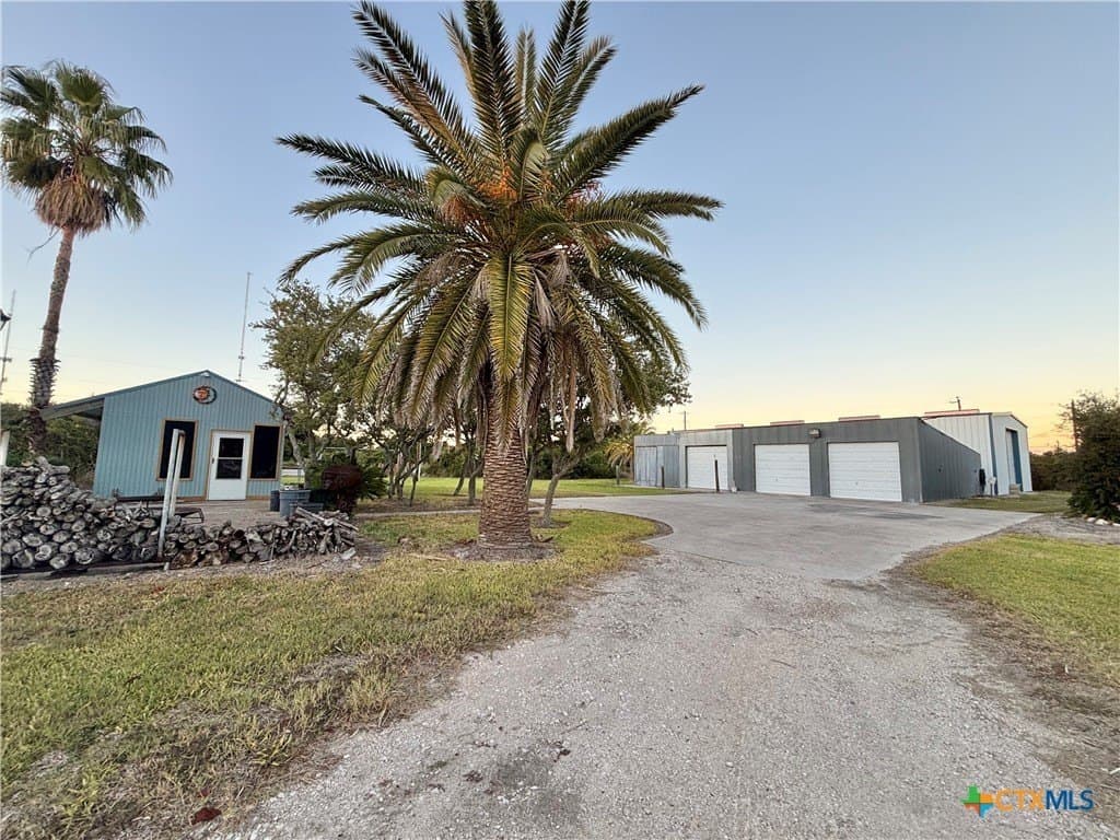 10 acres in Calhoun County - photo 20