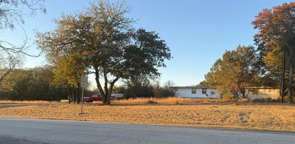 0.04 acres in Hood County