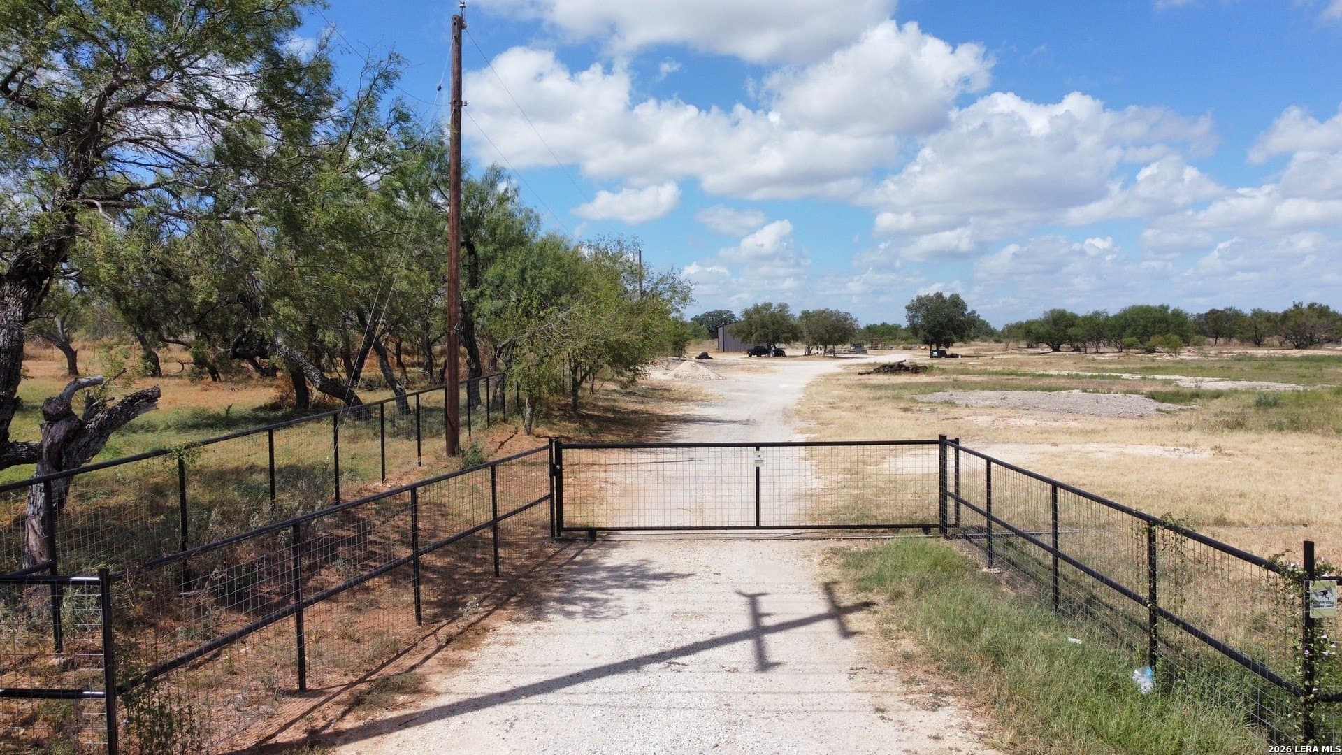 22.2 acres in Bexar County - photo 4