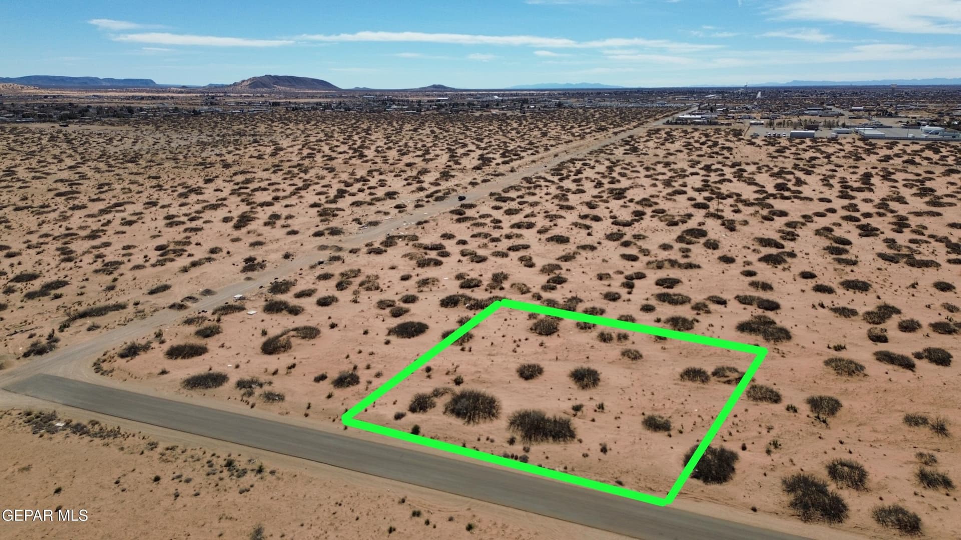 0.41 acres in El Paso County gallery image 3