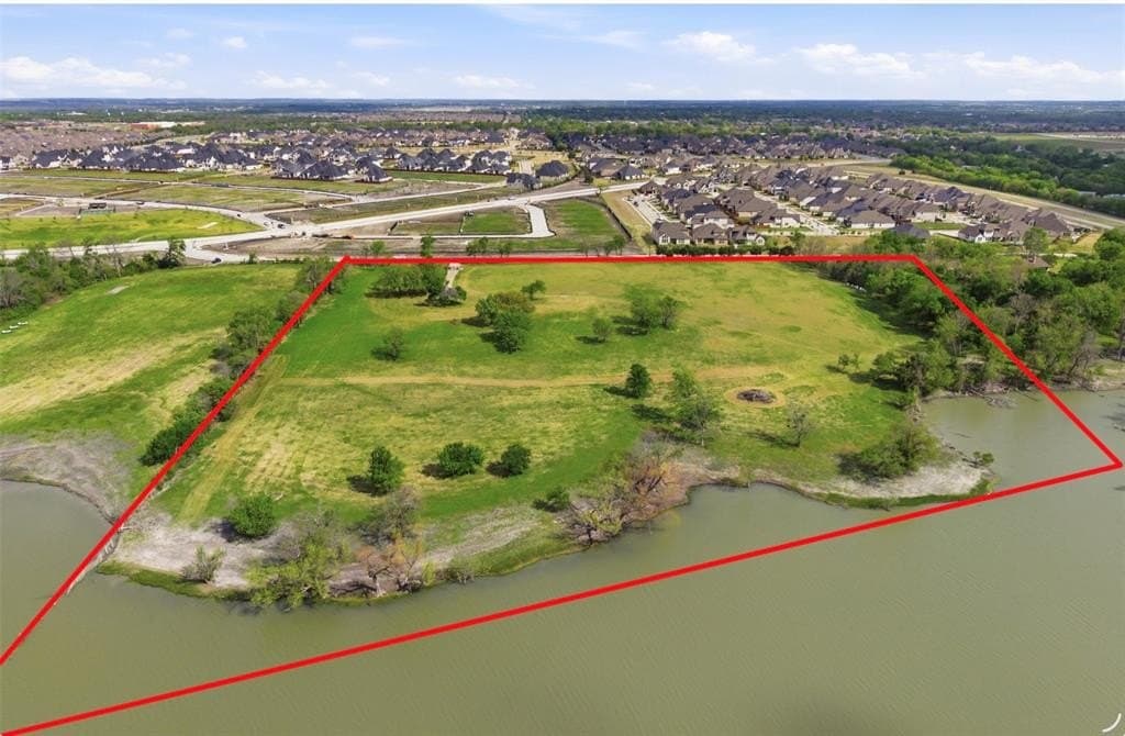 12.82 acres in Rockwall County gallery image 3