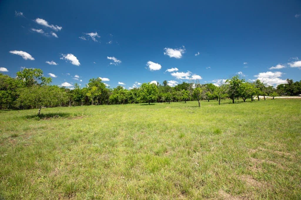 10.2 acres in Gillespie County gallery image 4