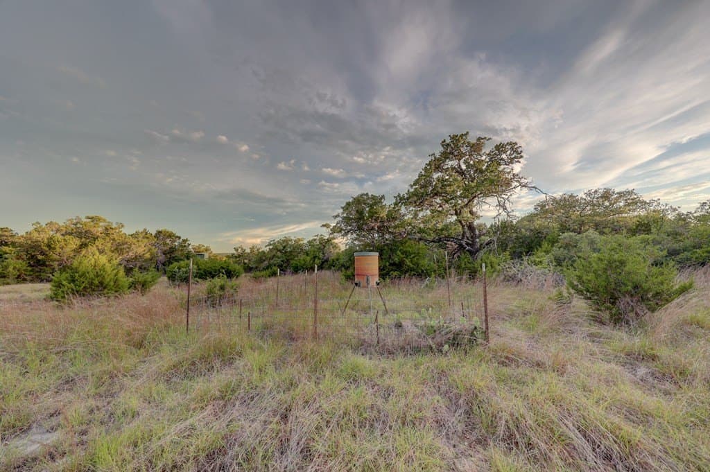 211.2 acres in Kerr County - photo 34