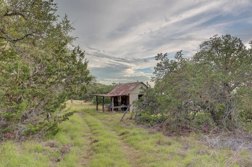 211.2 acres in Kerr County - photo 9