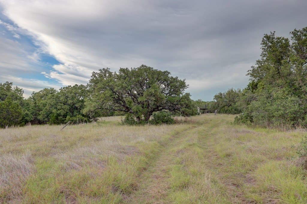 211.2 acres in Kerr County - photo 7