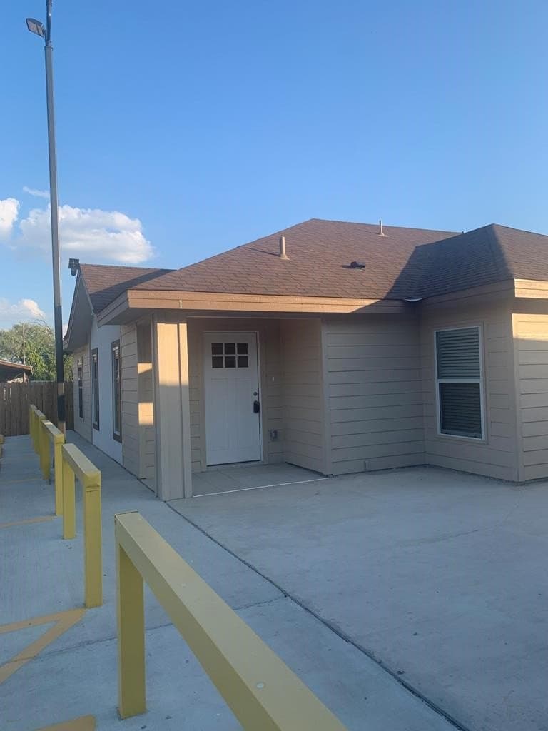 20,000 acres in Maverick County