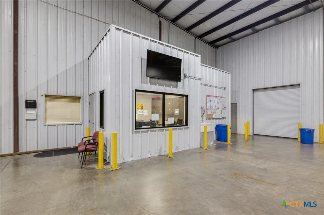 11.02 acres in Victoria County - photo 21