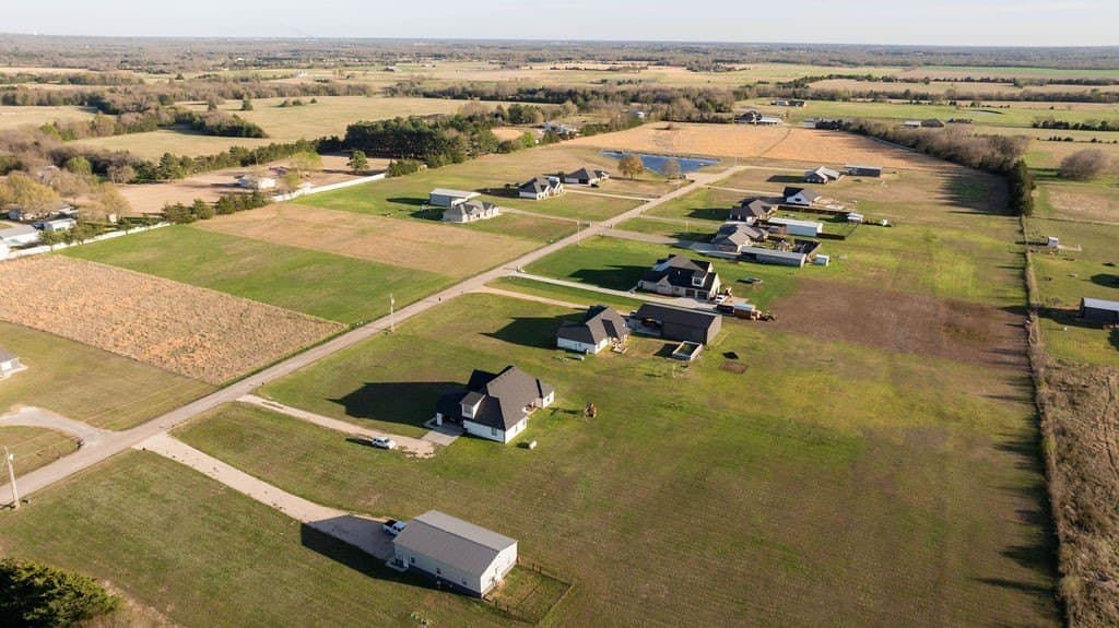 1.94 acres in Lamar County - photo 24