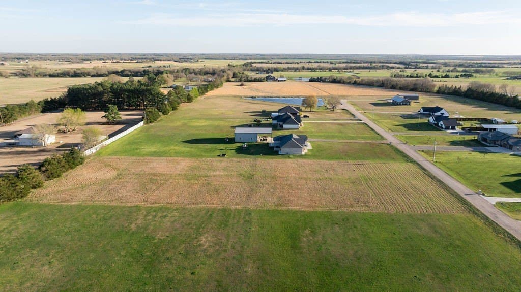 1.94 acres in Lamar County - photo 11