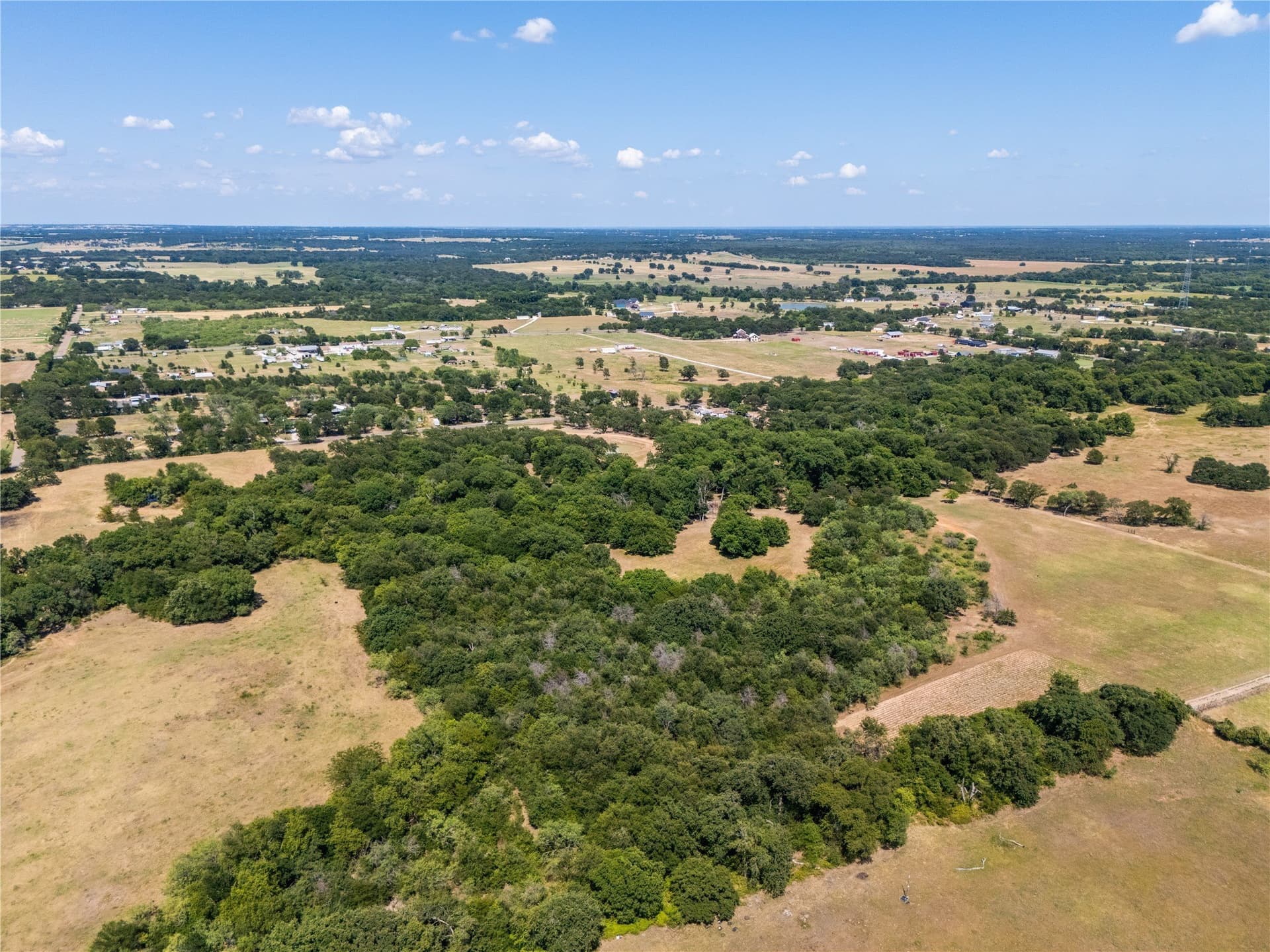 10 acres in McLennan County - photo 3
