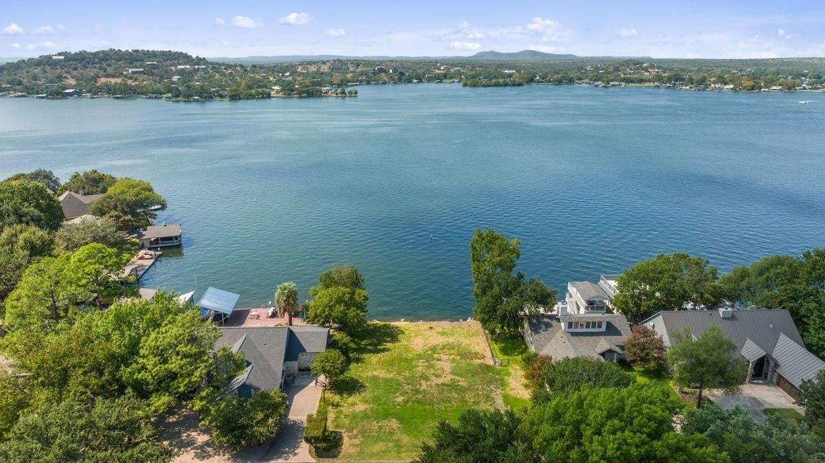 0.25 acres in Burnet County - photo 10
