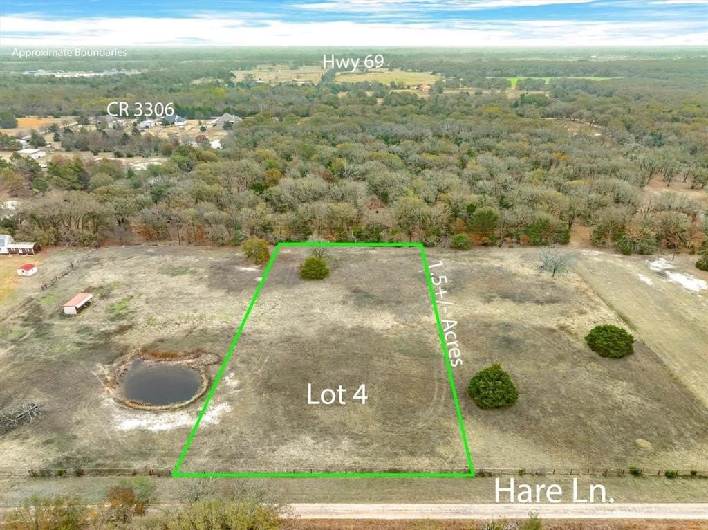 1.5 acres in Hunt County