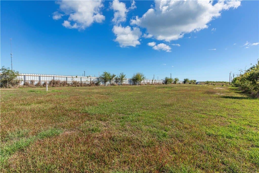 1.33 acres in MATAGORDA County - photo 8