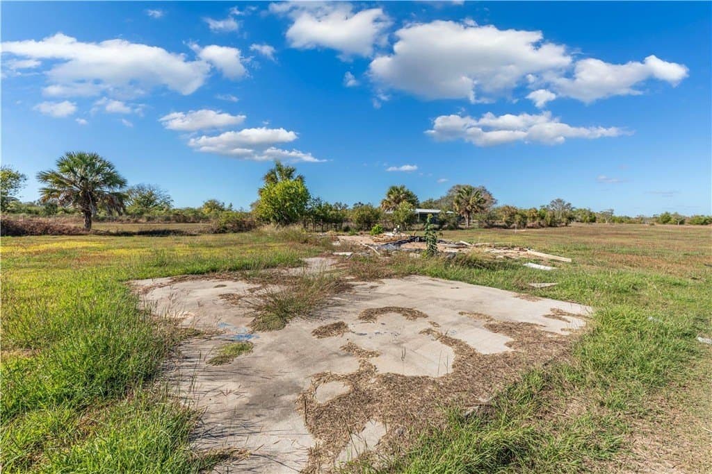 1.33 acres in MATAGORDA County - photo 4