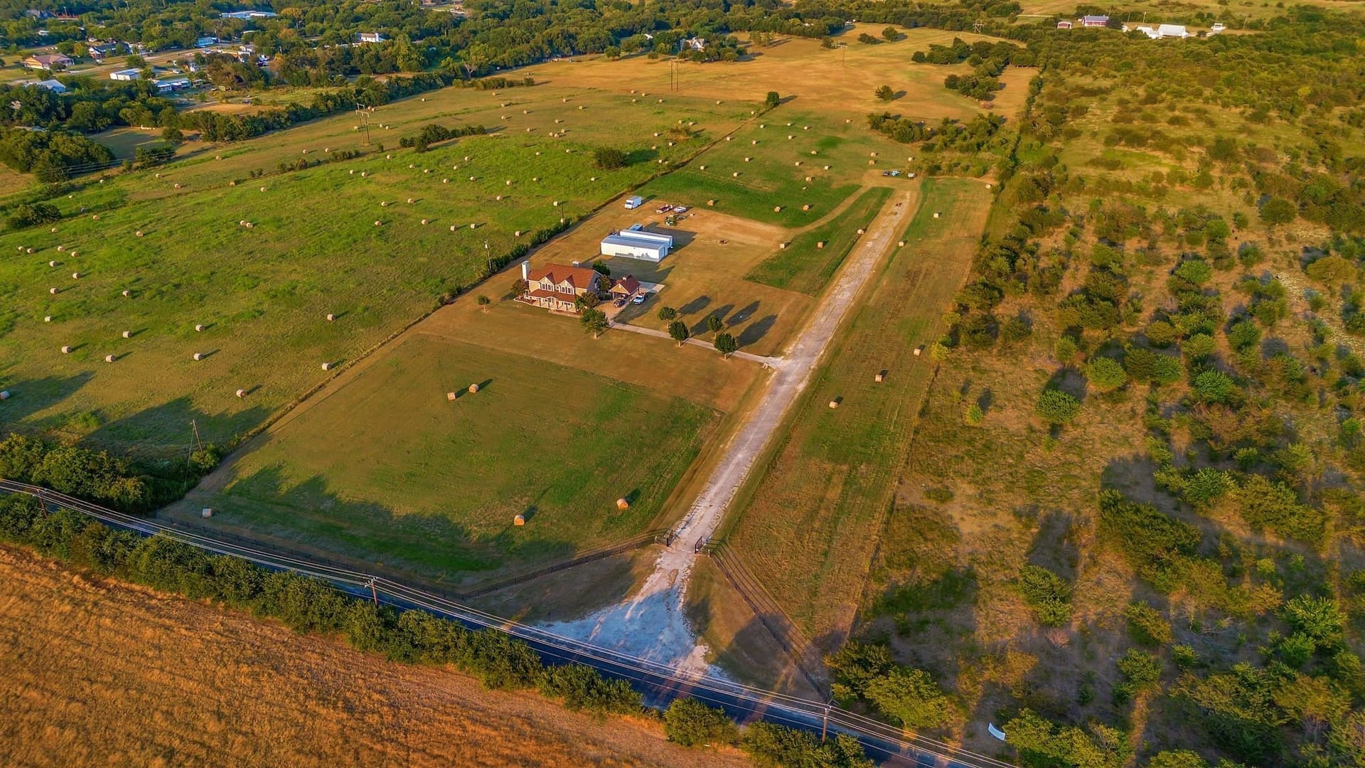 12.51 acres in Ellis County gallery image 2