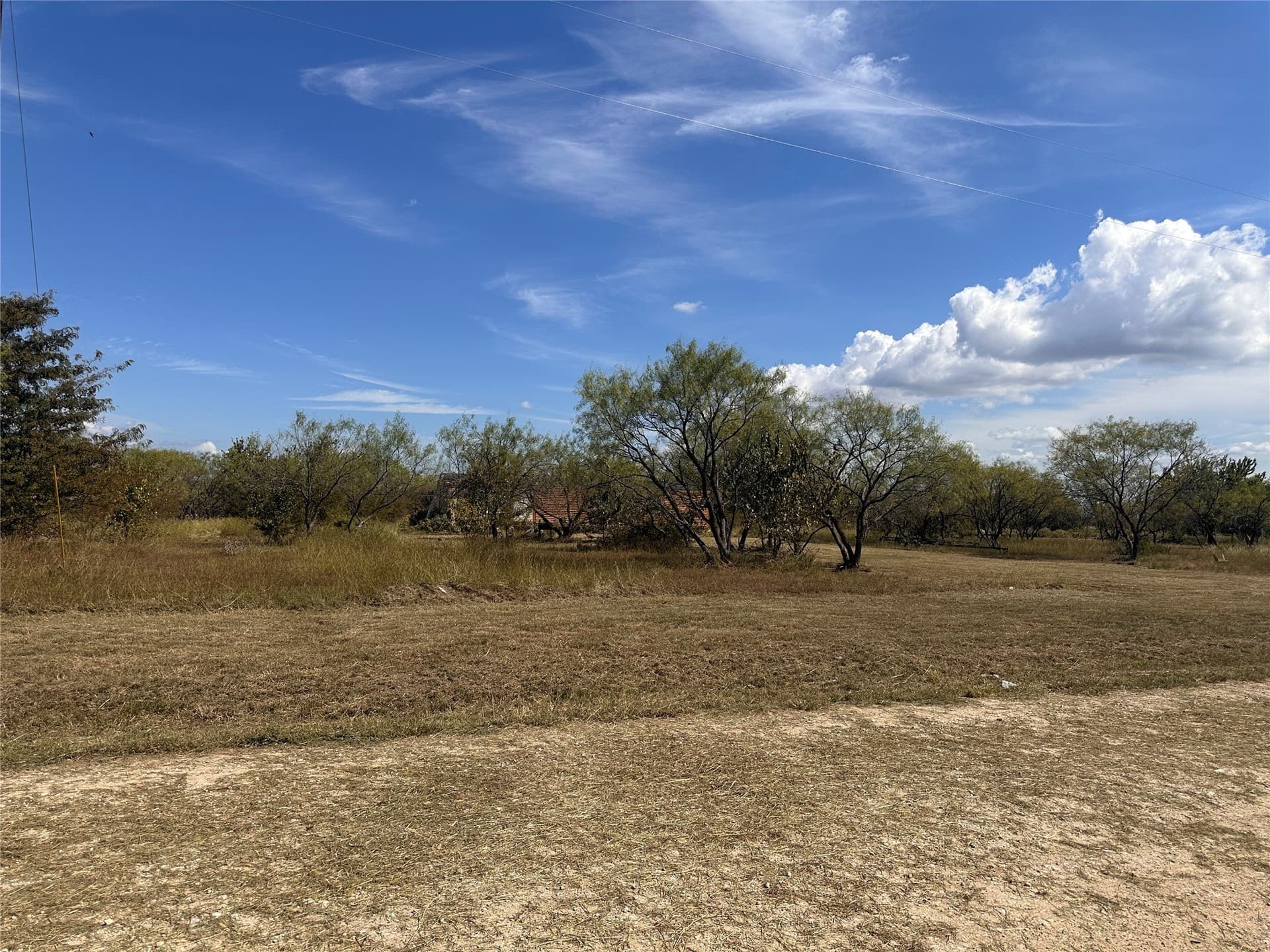 1.11 acres in Navarro County - photo 9