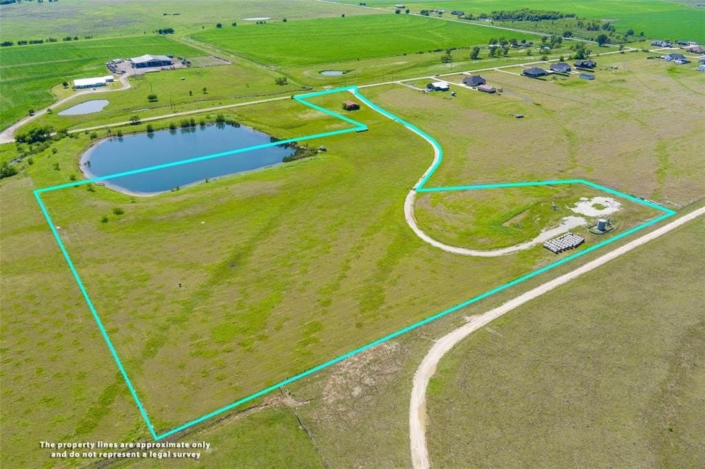 14.14 acres in Johnson County