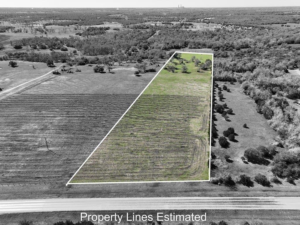 10.18 acres in Fayette County
