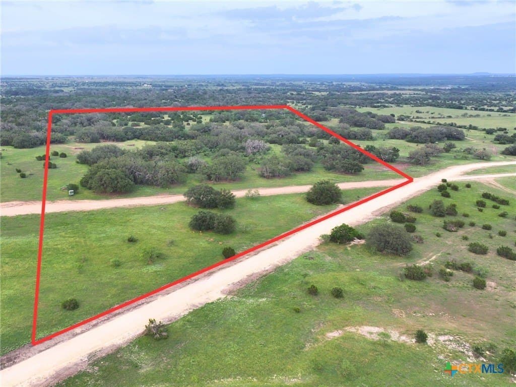 19.28 acres in Burnet County
