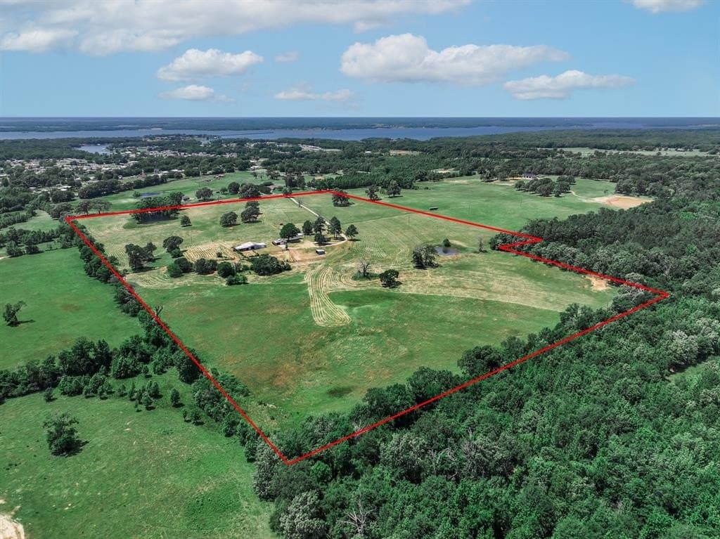 47.54 acres in Wood County