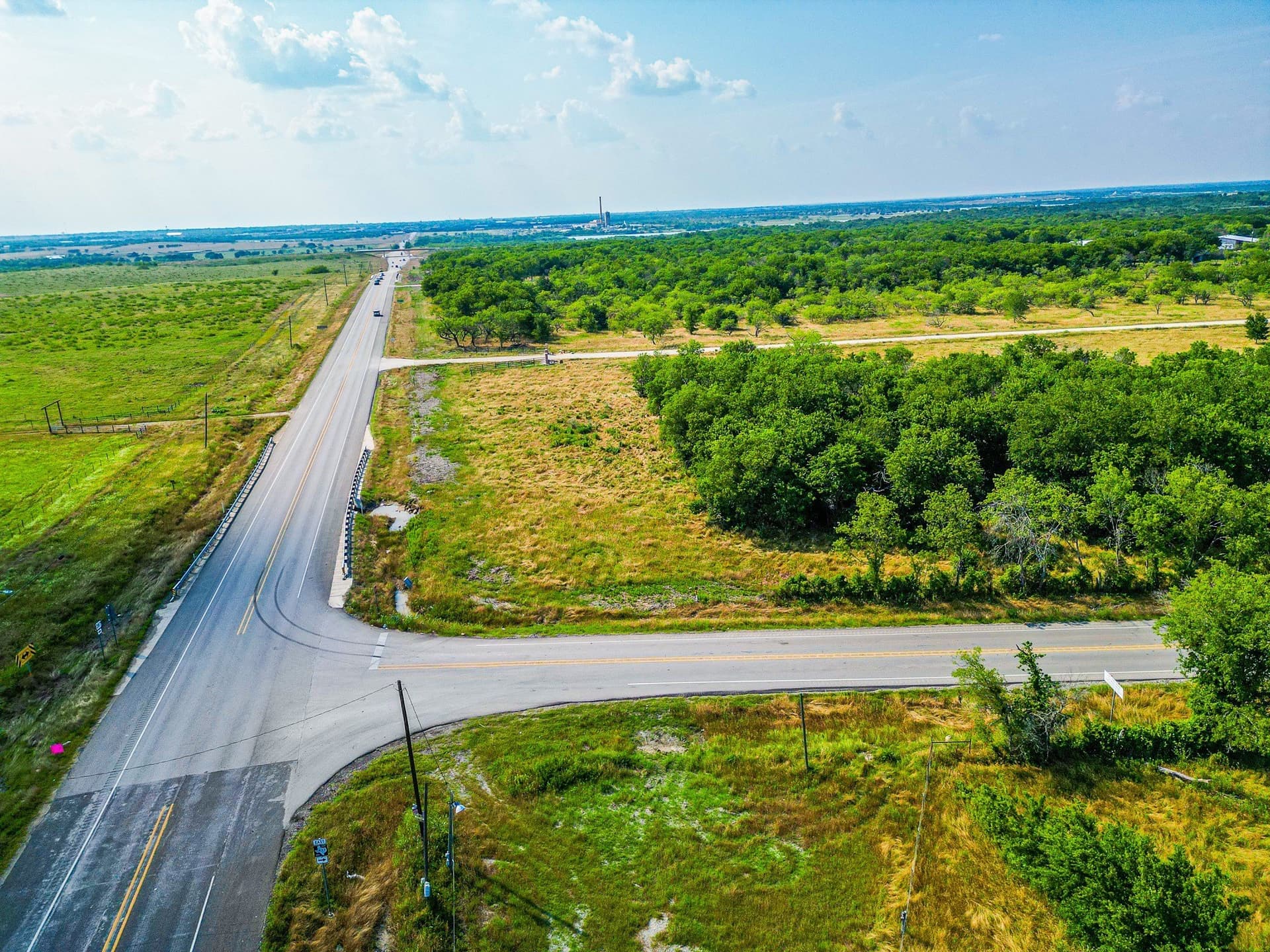 3.51 acres in Navarro County
