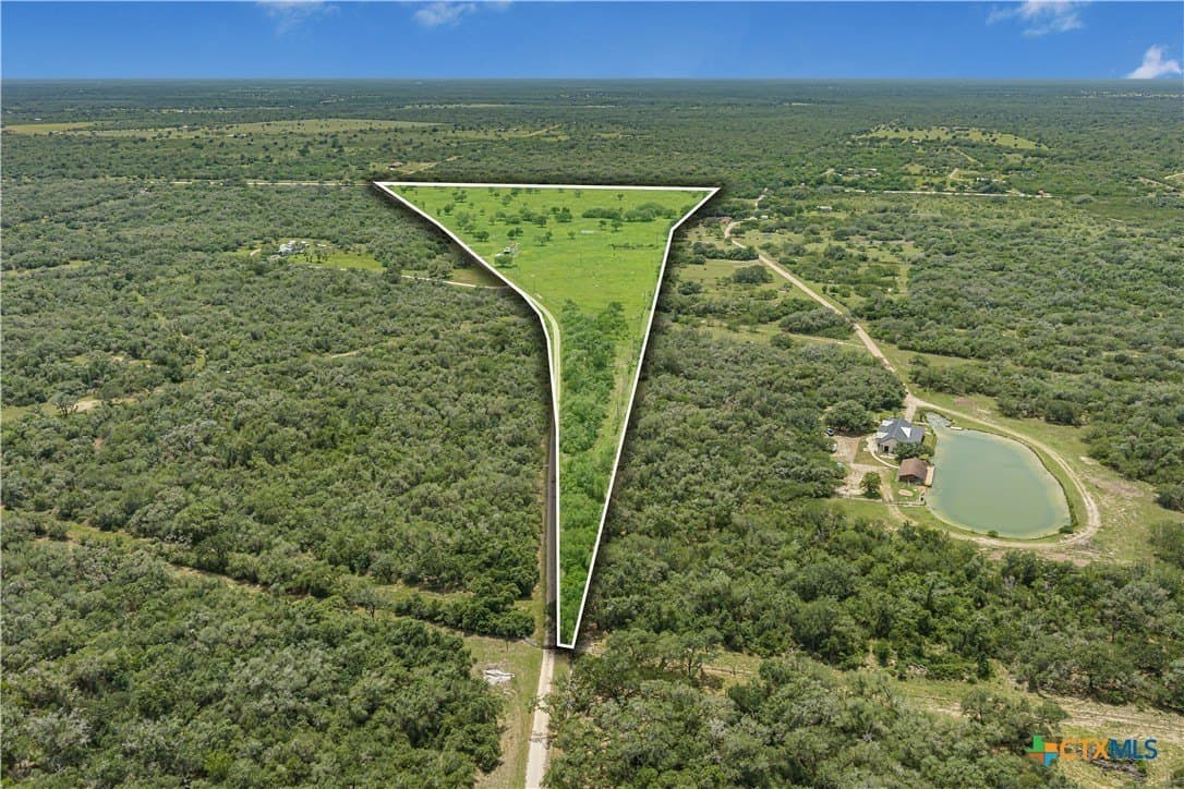 42 acres in Refugio County gallery image 4