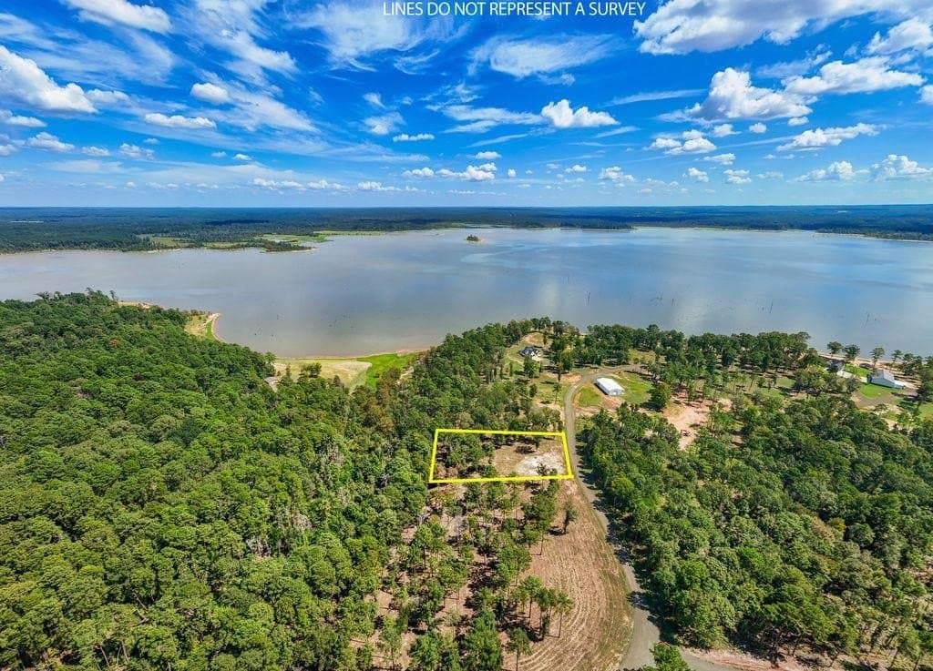 1.6 acres in Texas County