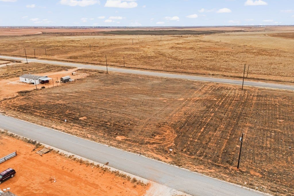 1.44 acres in Gaines County - photo 3