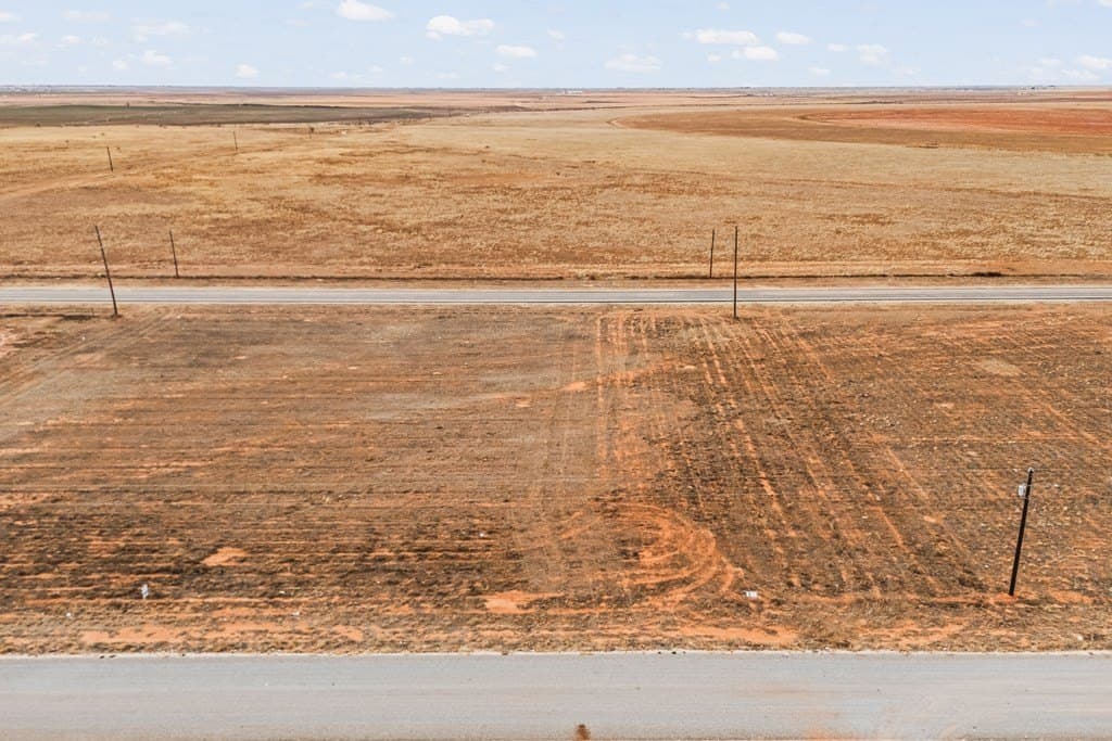 1.44 acres in Gaines County - photo 2