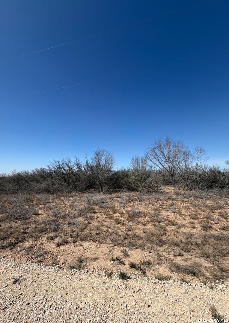 1.58 acres in Frio County gallery image 2