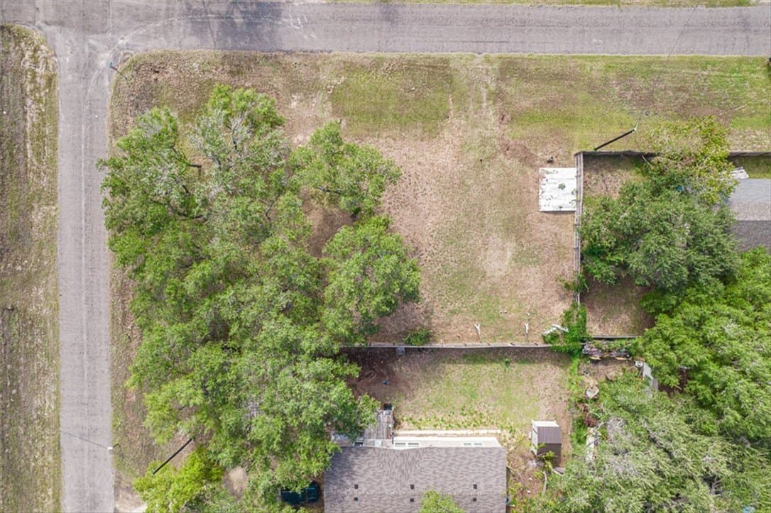 0.19 acres in Aransas County - photo 9