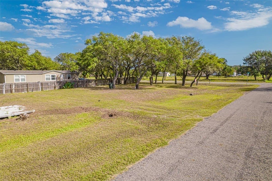 0.19 acres in Aransas County - photo 5
