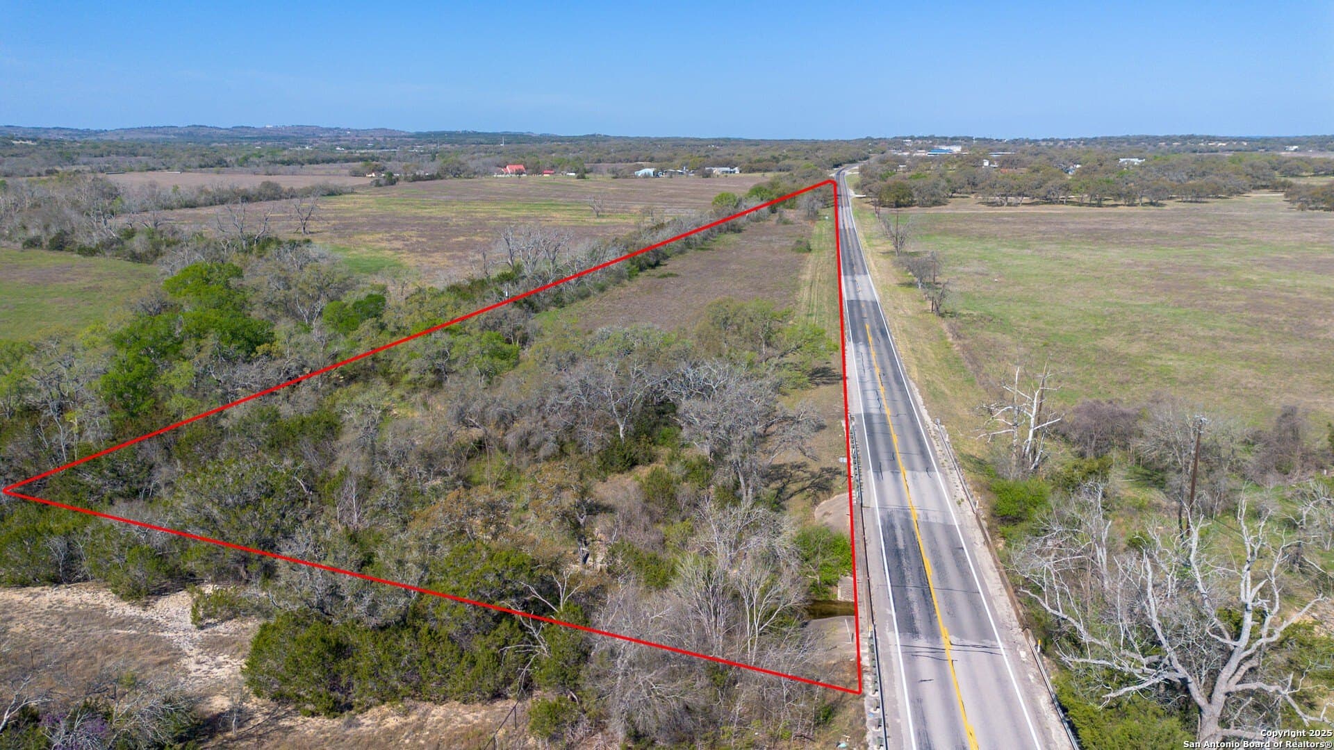 6.59 acres in Blanco County