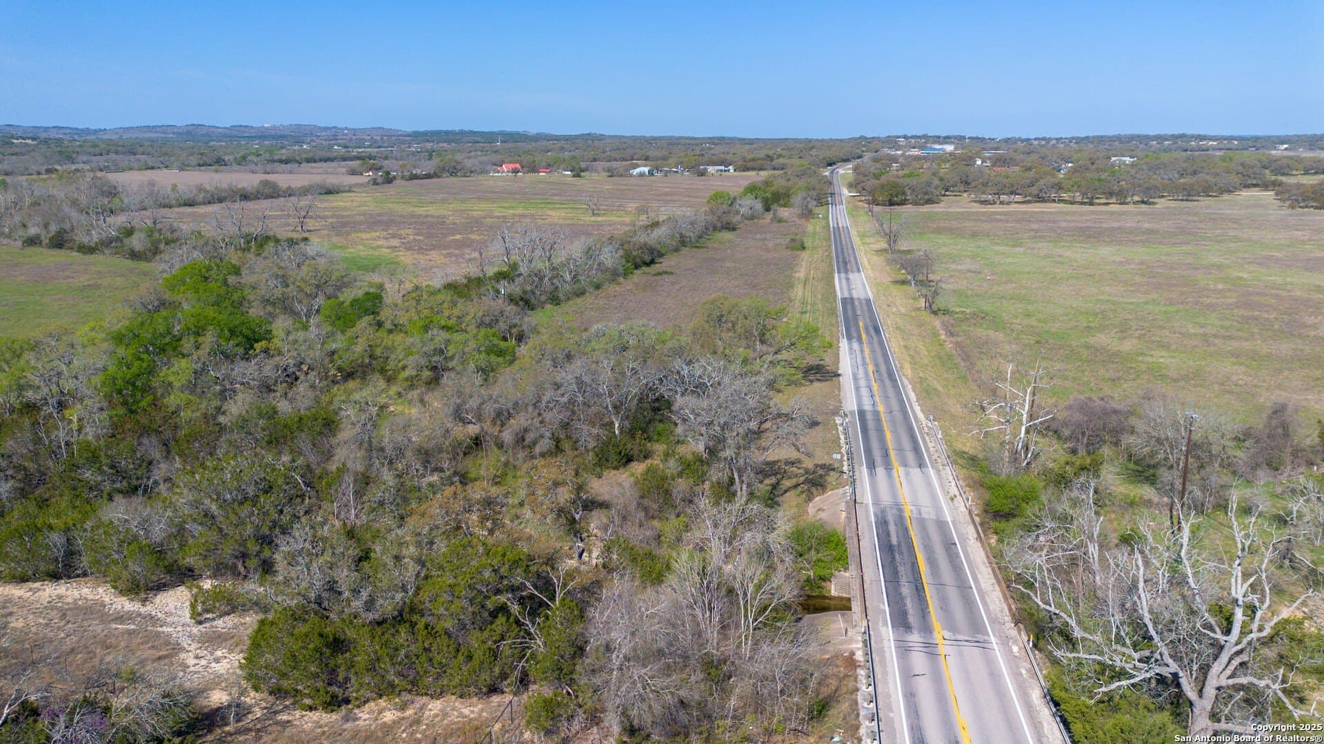 6.59 acres in Blanco County gallery image 2