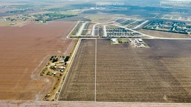 9.76 acres in San Patricio County - photo 4