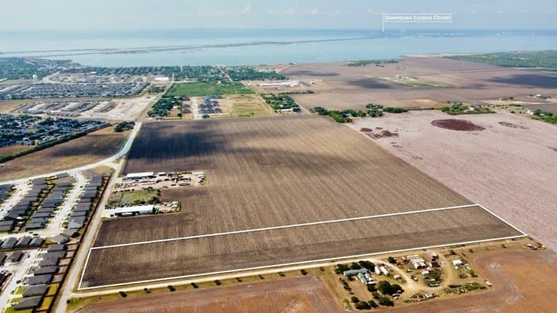9.76 acres in San Patricio County - photo 5