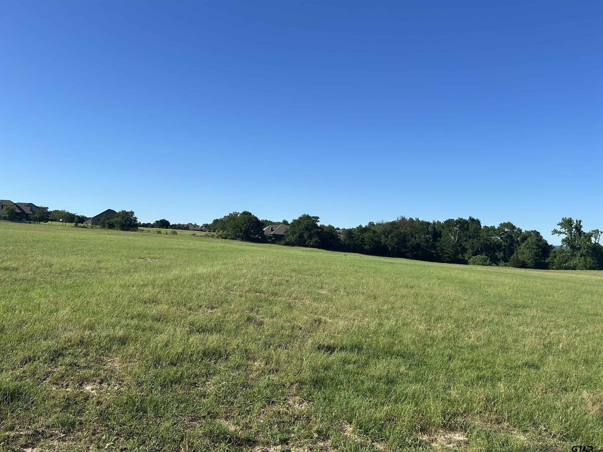 15.04 acres in Smith County