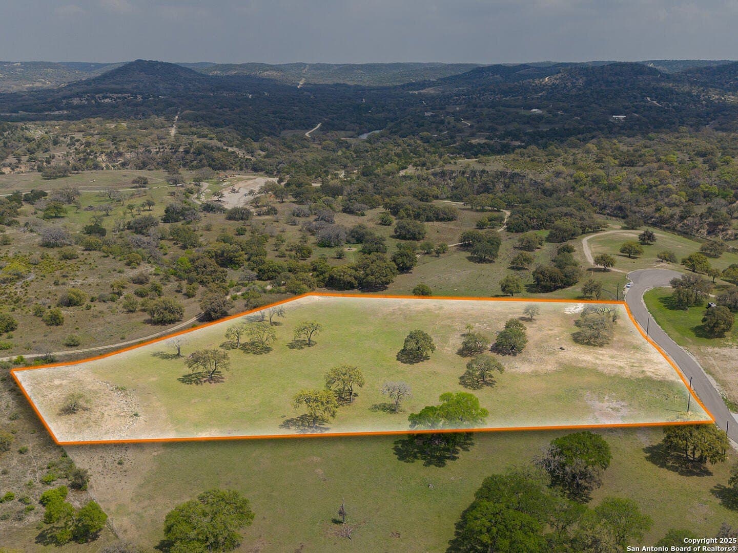 6.21 acres in Bandera County