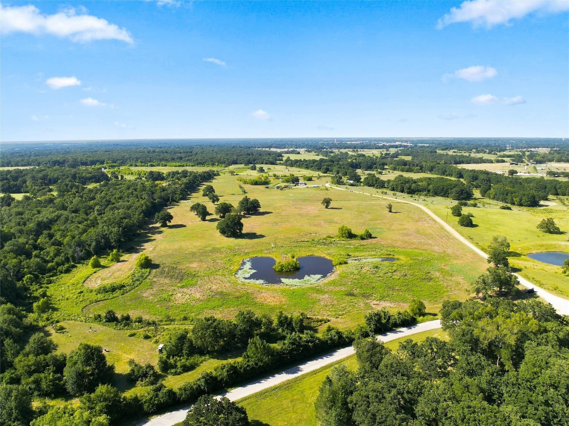 21.5 acres in Freestone County - photo 24
