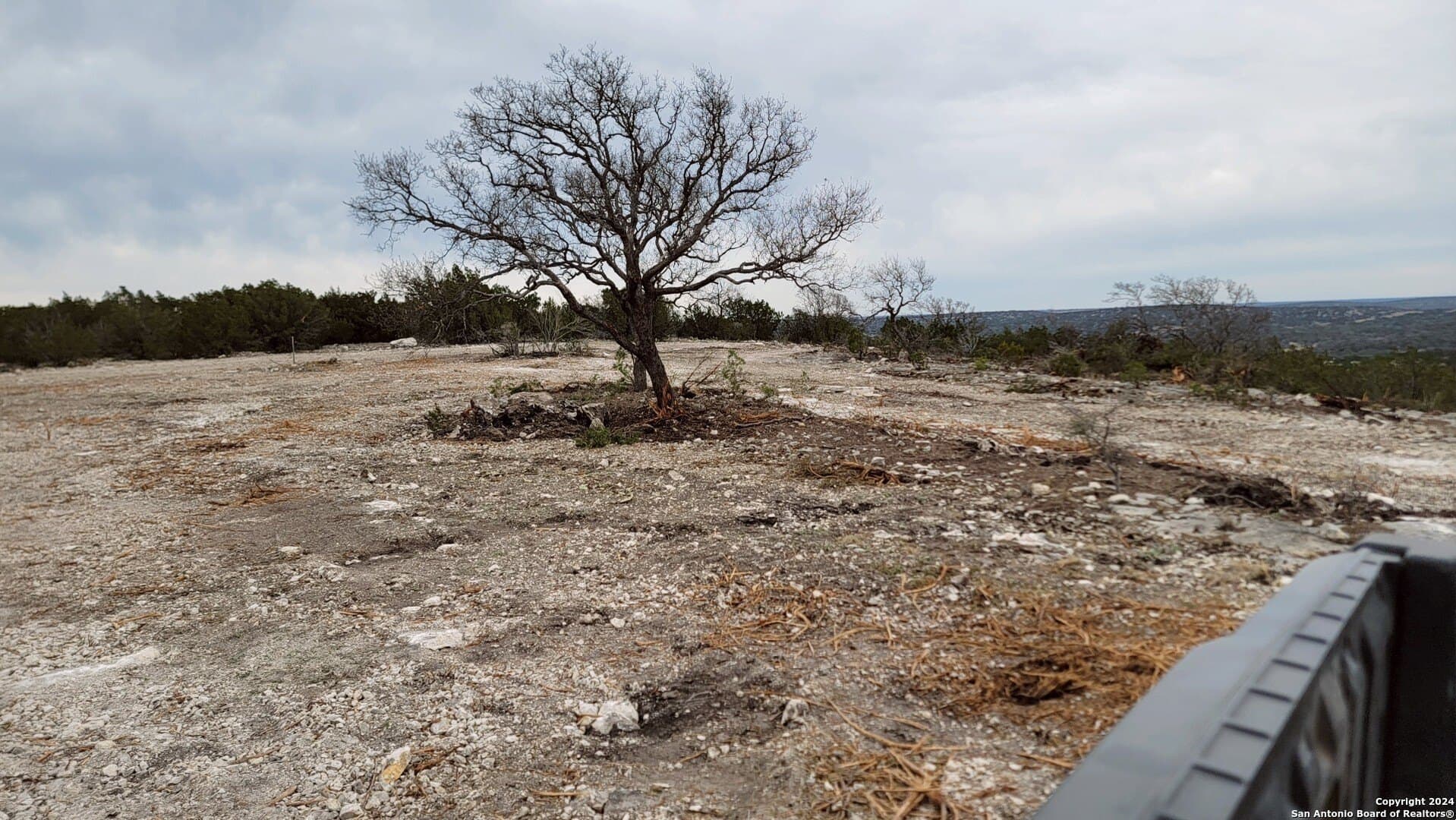 145 acres in Edwards County gallery image 2