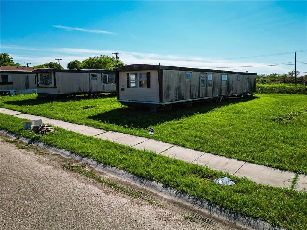 0.15 acres in Nueces County - photo 11