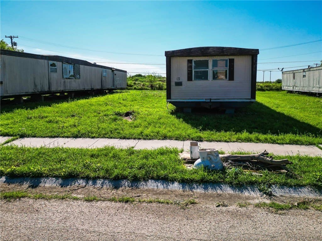 0.15 acres in Nueces County - photo 12